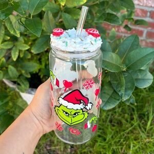 Grinch Christmas glass cup
